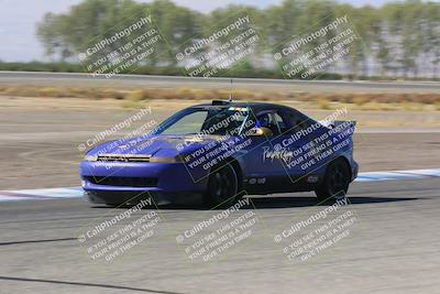 media/Oct-01-2022-24 Hours of Lemons (Sat) [[0fb1f7cfb1]]/10am (Front Straight)/